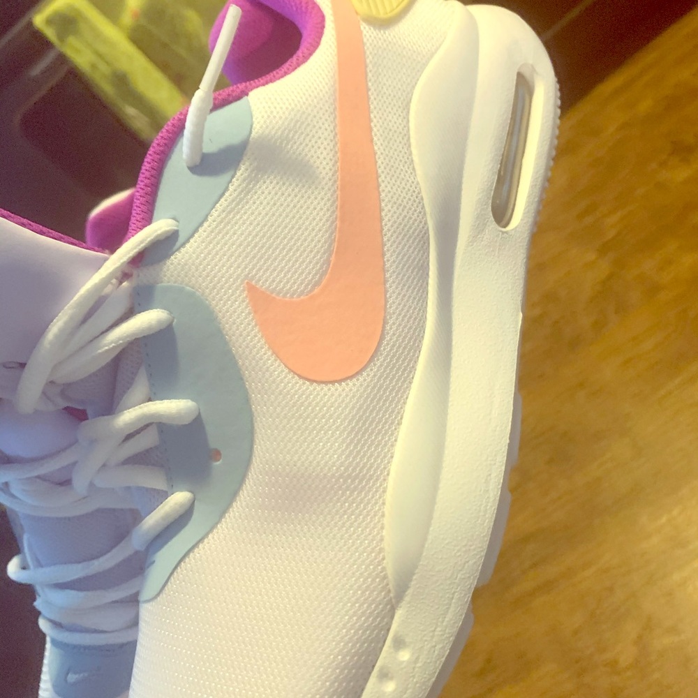Brand new Air max shoes
